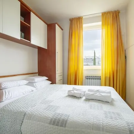 Seka Apartment *